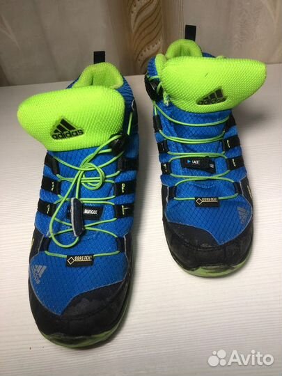 Кроссовки adidas terrex детские 33