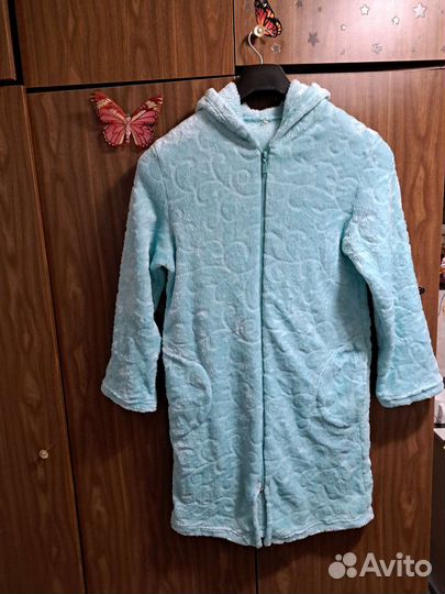 Плюшевый банный халат 48