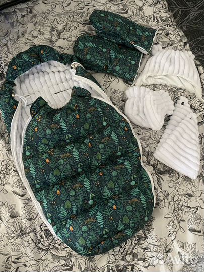 Конверт + комбинезон на выписку и в коляску