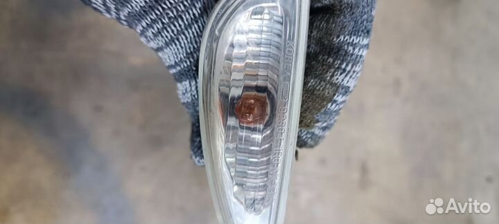 Повторитель поворотники правый hyundai solaris 1