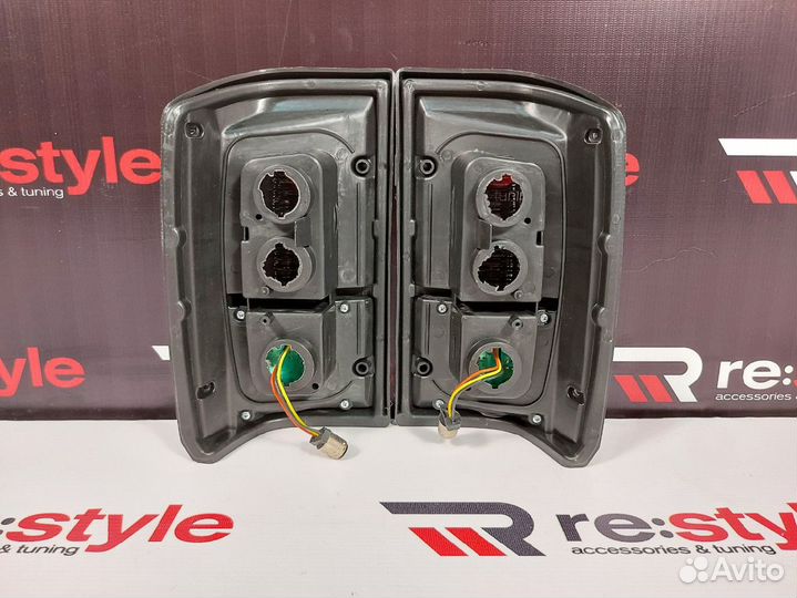 Стопы Nissan Patrol 60 Дымчатые Диодные U2576