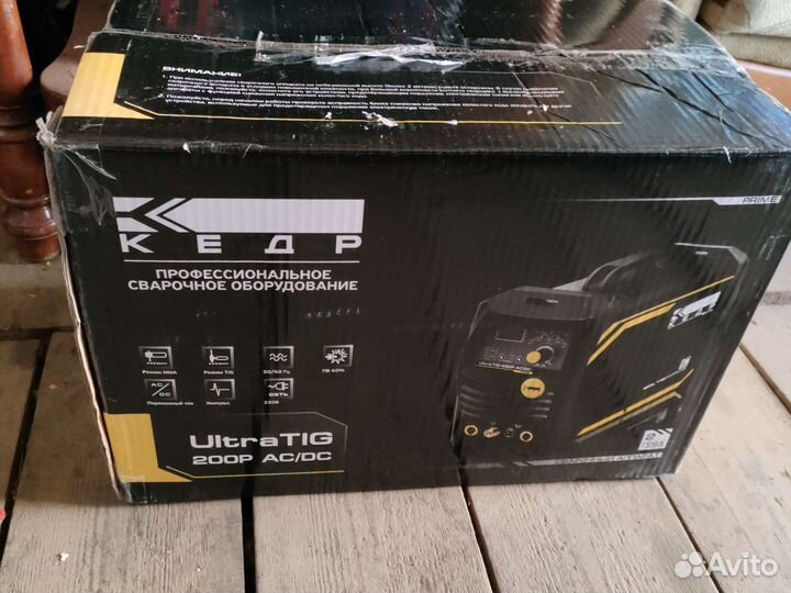 Аргонодуговой сварочный аппарат