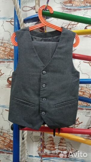 Школьный костюм (жилет + брюки) для мальчика