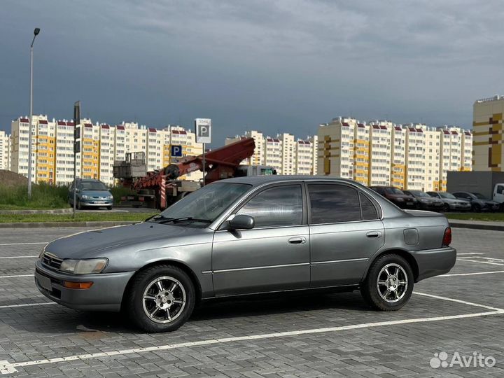 Toyota Corolla 1.5 AT, 1992, 300 000 км