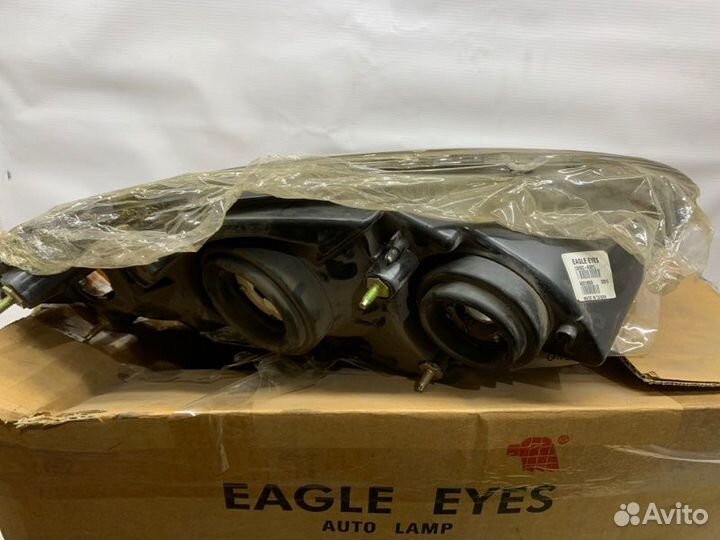 Фара передняя левая Mitsubishi Galant 1999-2001