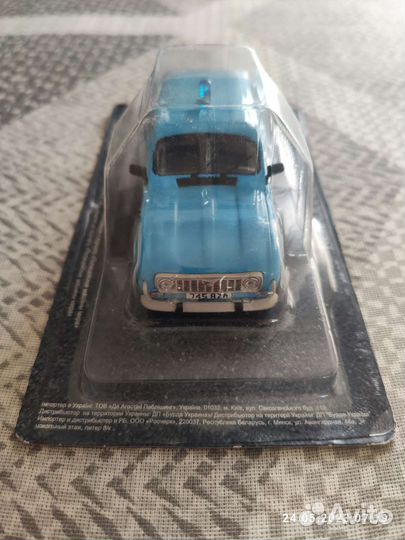 Модель Renault 4L 1:43