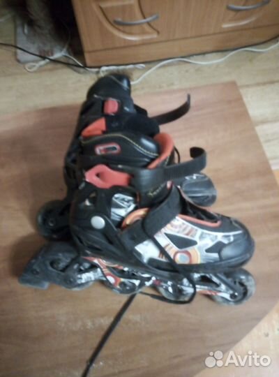 Продам роликовые коньки