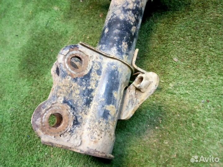 Амортизатор/стойка задняя левая Kia Spectra