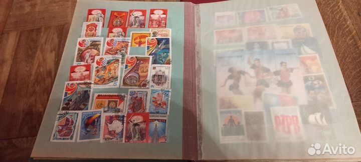 Коллекция почтовых марок в трех альбомах