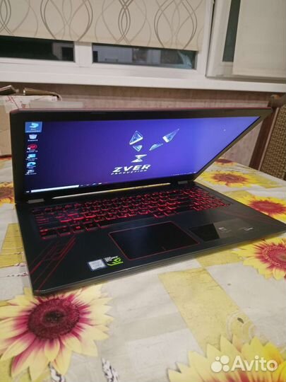 Игровой ноутбук Asus FX570UD
