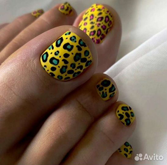 Маникюр,гель-лак,массаж,шугаринг