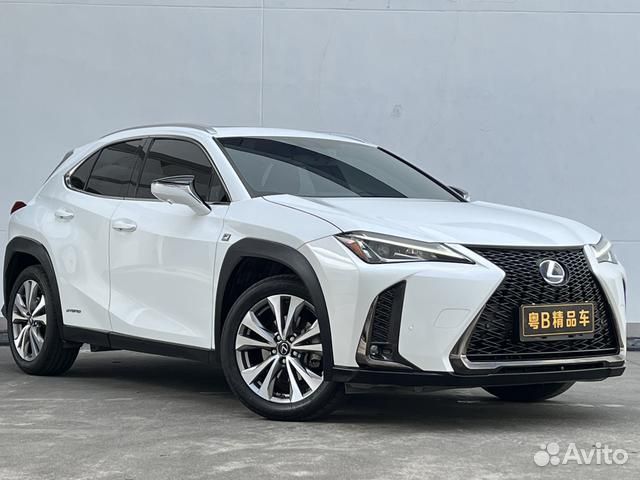 Lexus UX 2.0 CVT, 2021, 19 877 км