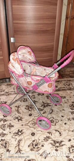 Коляска кукольная