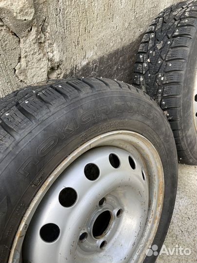 Комплект зимних колес r14