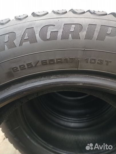 Goodyear Ultragrip Ice Arctic 225/60 R17 103T