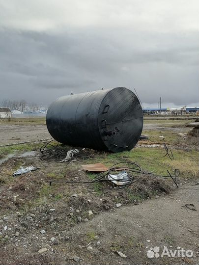 Стальные резервуары бочки бу