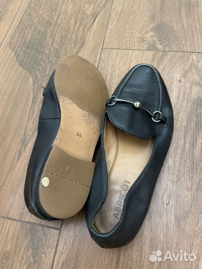 Лоферы женские