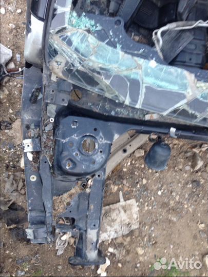 Четверть передняя правая Форд фокус 2