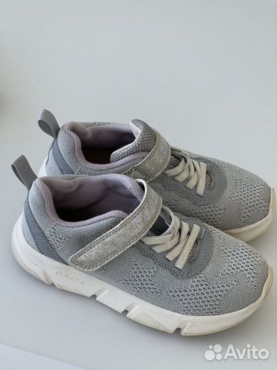 Кроссовки geox 28