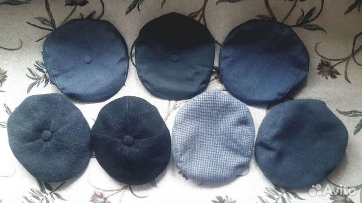 Мужские кепи