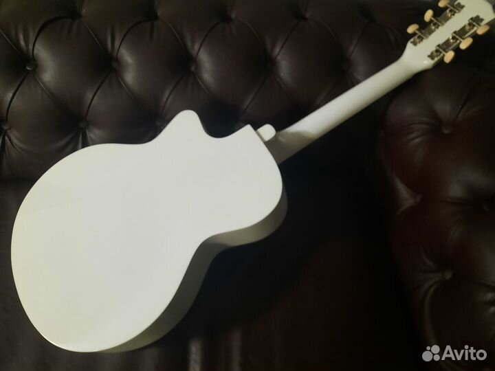 Акустическая гитара + аксессуары