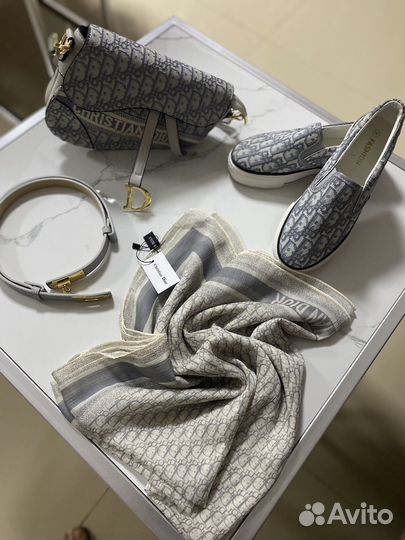Кеды,сумка,шарф,ремень