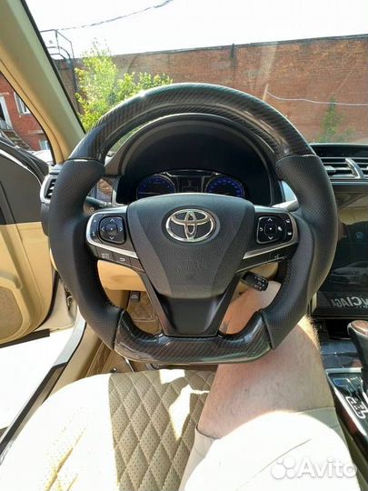 Спортивный руль Toyota Camry