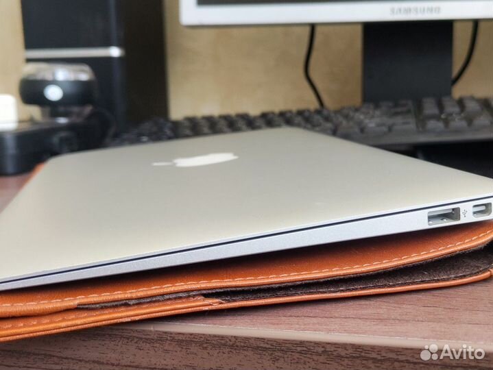 Macbook air 11