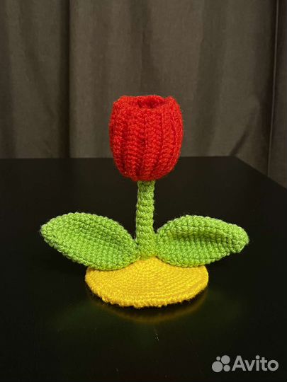 Вязаная подставка для телефона