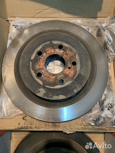 Тормозные диски lexus rx 350 комплект 4 диска
