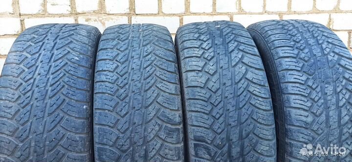 Cooper Discoverer ATS 235/65 R17 104T