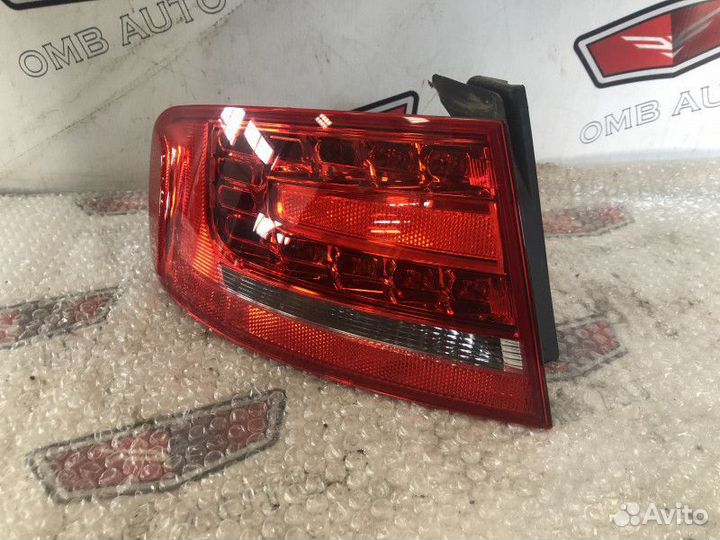 Фонарь задний левый в крыло Ауди А4B8