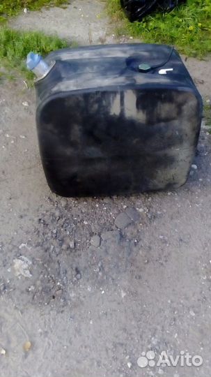 Бак для мочевины на мерседес