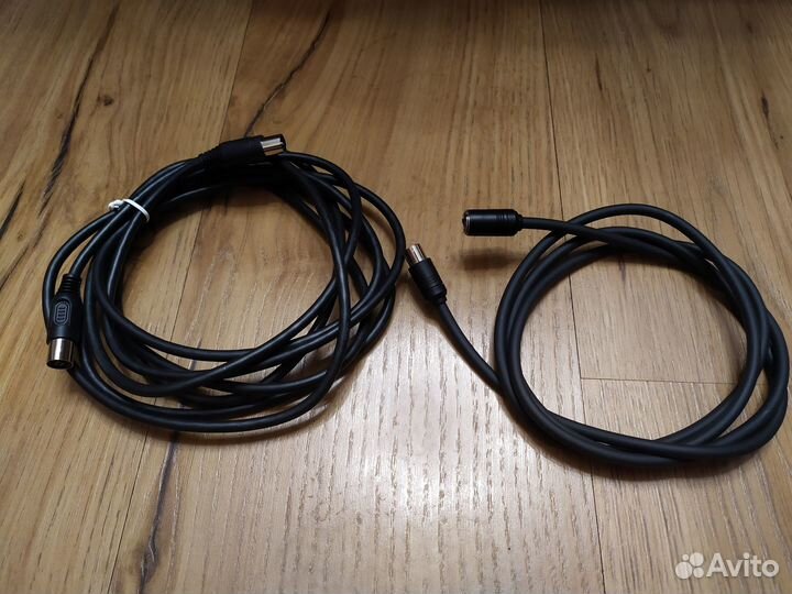 Кабели разные аудио-видео,TV,USB,e-SATA,интернет