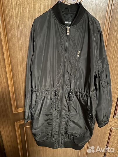 Плащ-бомбер pull&bear