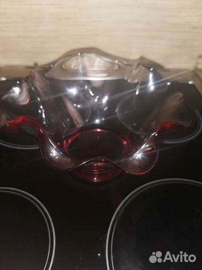 Посуда фарфор, хрусталь, гнутое стекло в идеале