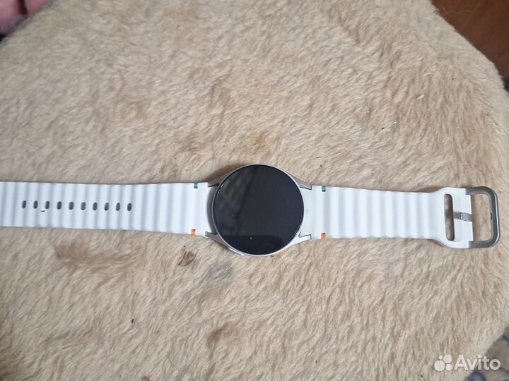 Часы samsung galaxy watch 7