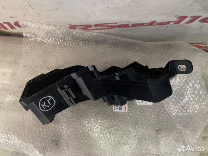 Корпус блока предохранителей Toyota Camry XV50