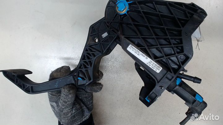 Педаль сцепления Volkswagen Touran, 2007