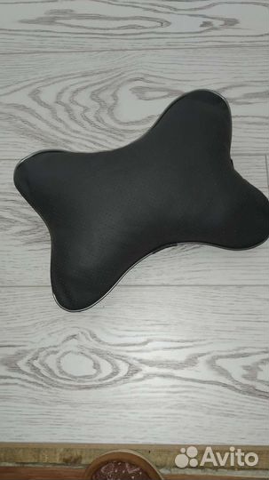 Подушка для подголовника в машину