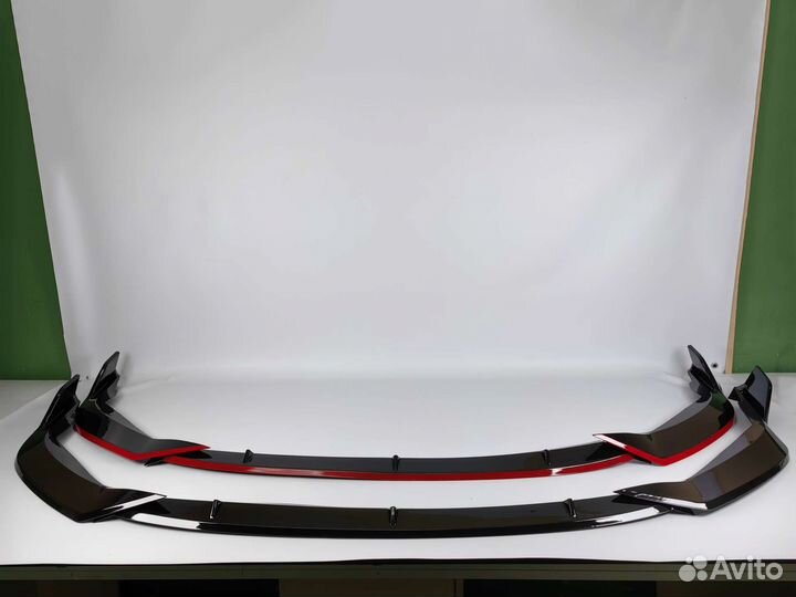 Сплиттер губа переднего бампера Toyota Corolla 210