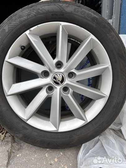 Колеса на skoda r16 лето+зима комплект