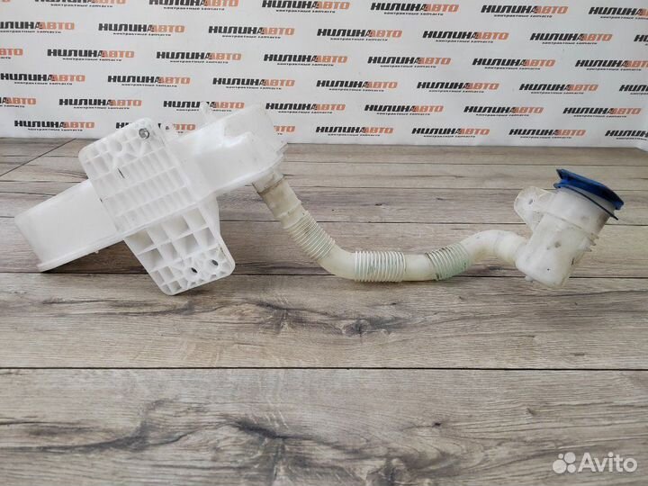 Бачок омывателя Volkswagen Golf 6 хэтчбек 5K1 1.2