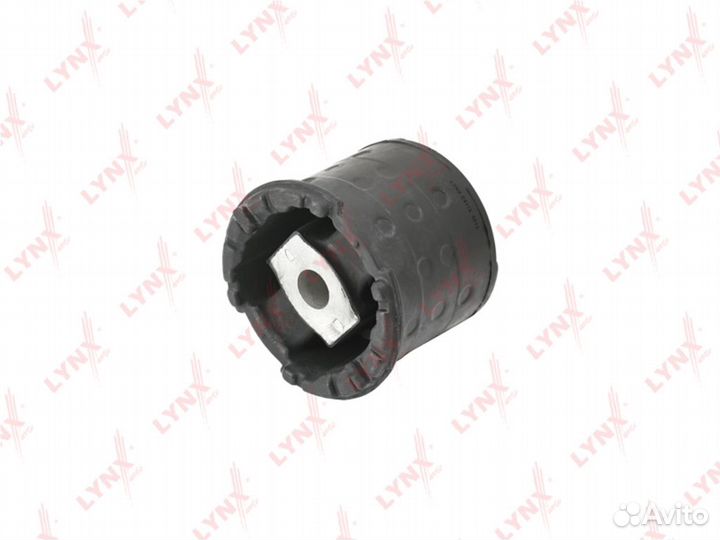Сайлентблок BMW X5 (E53) балки задней lynx