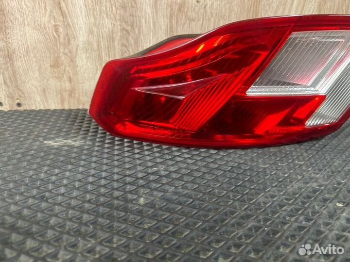 Фонарь заднего хода задний правый Geely Emgrand