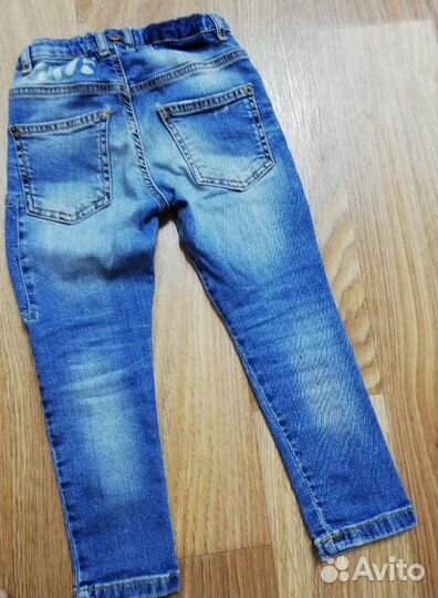 Джинсы zara