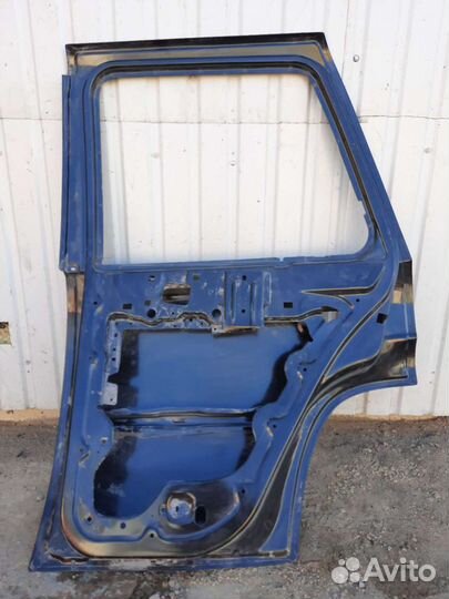 Дверь задняя правая Chevrolet Trailblazer новая