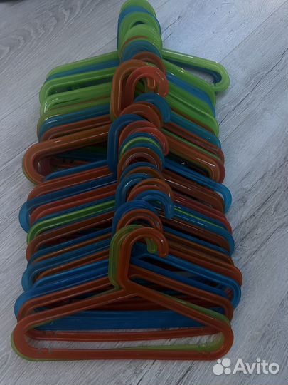 Плечики детские IKEA