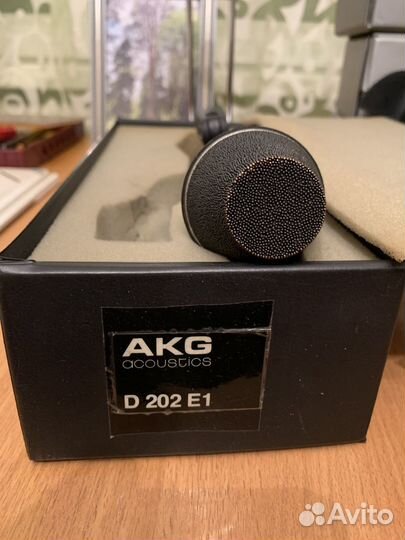Динамический винтажный микрофон AKG D202 E1
