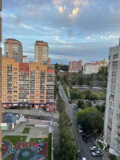 3-к. квартира, 90 м², 13/20 эт.